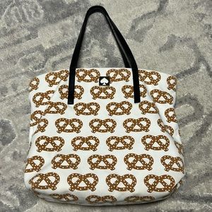 Kate Spade canvas pretzel bag
